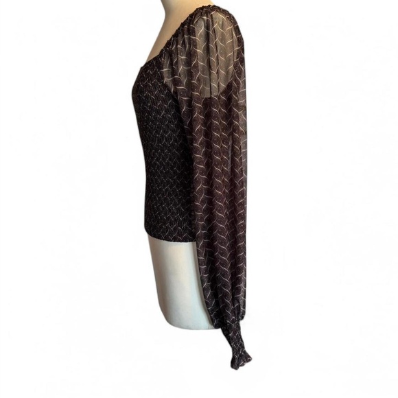 Anthropologie  Black and white geometric print mesh long sleeve top (size XS)166 - Picture 2 of 6